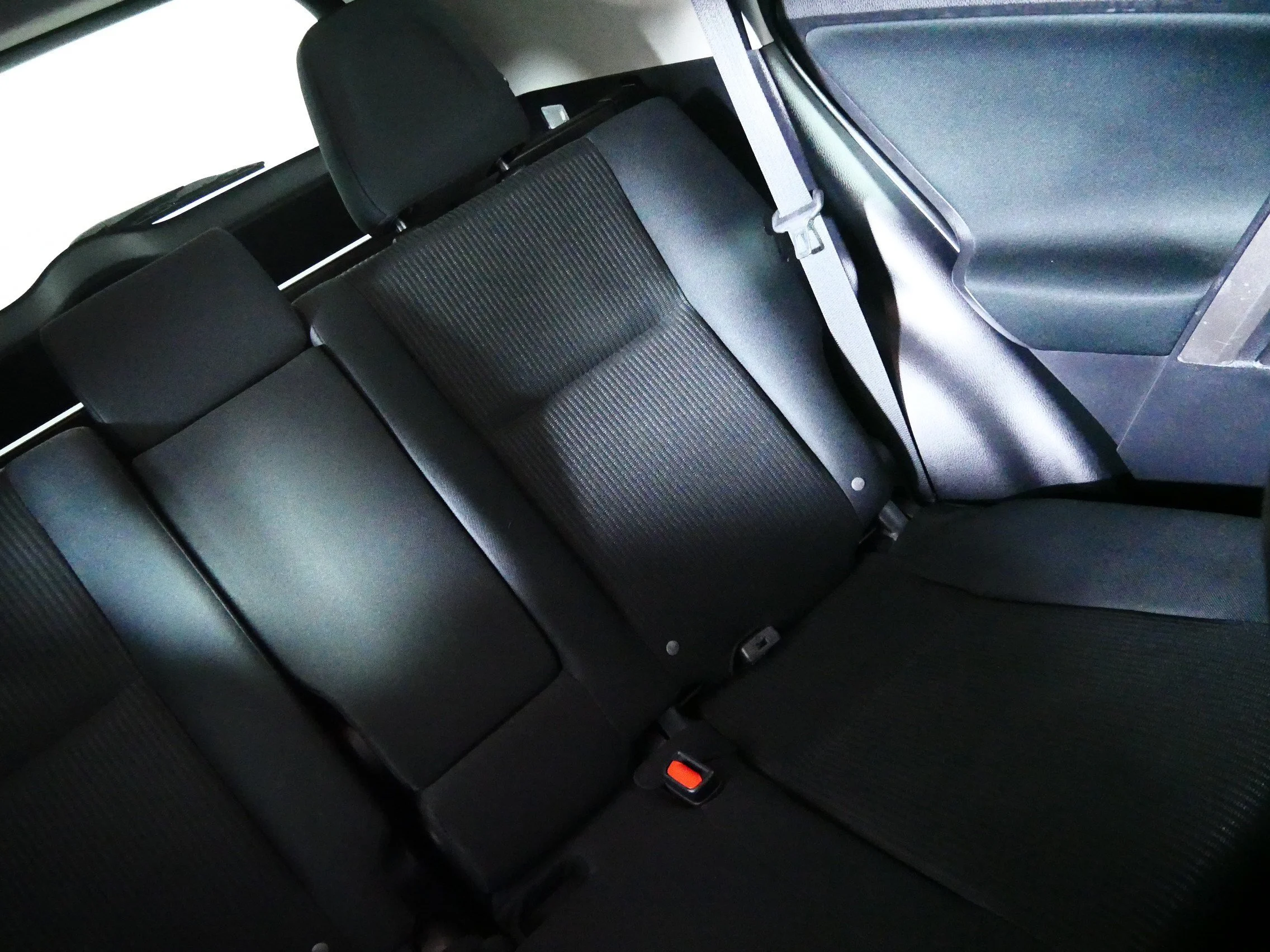 Used 2018 Magnetic Gray Metallic Toyota LE image 14