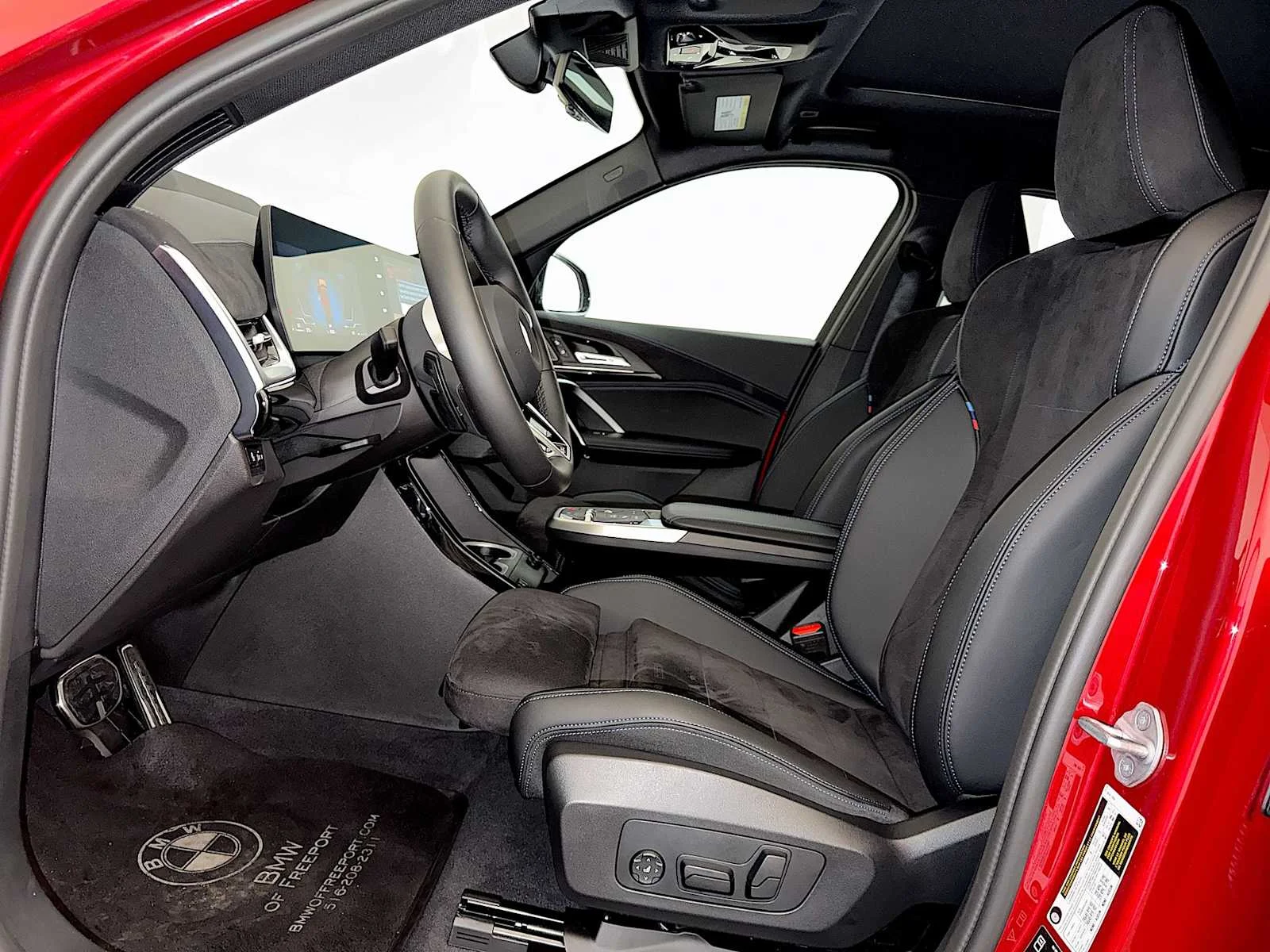 2026 BMW X1 28i - Photo 9