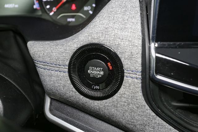 Used 2023 Black Jeep Latitude image 28