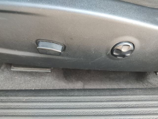 Used 2018 White Dodge R/T image 27
