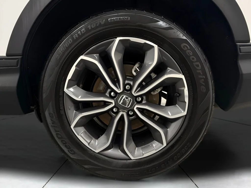 Used 2021 White Honda EX-L image 30