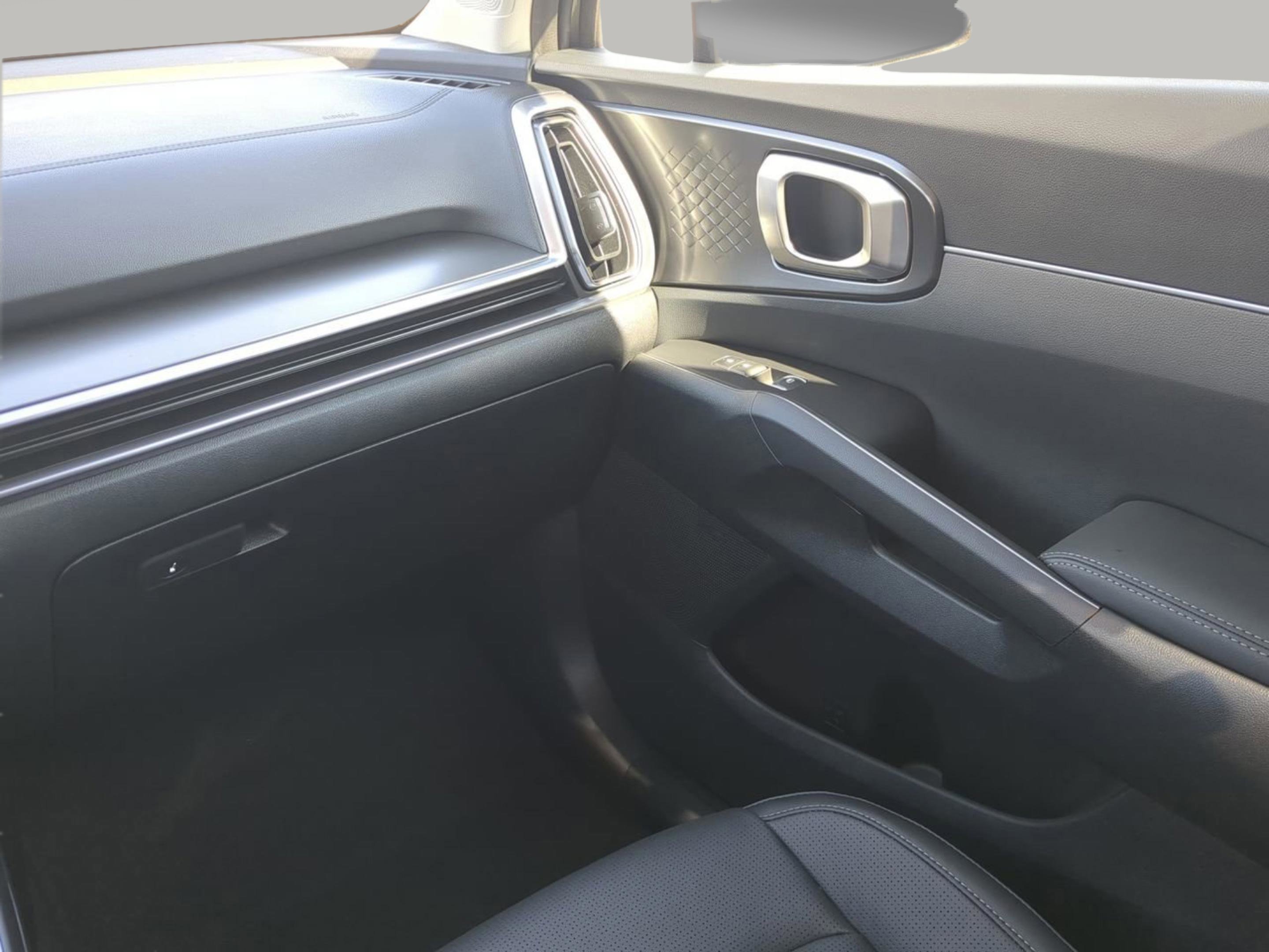 New 2026 Interstellar Gray Kia EX image 20