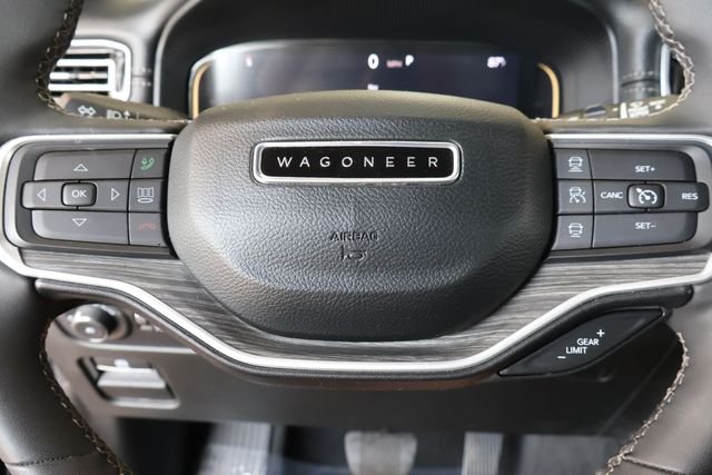 2024 Jeep Wagoneer L Series II - Photo 21