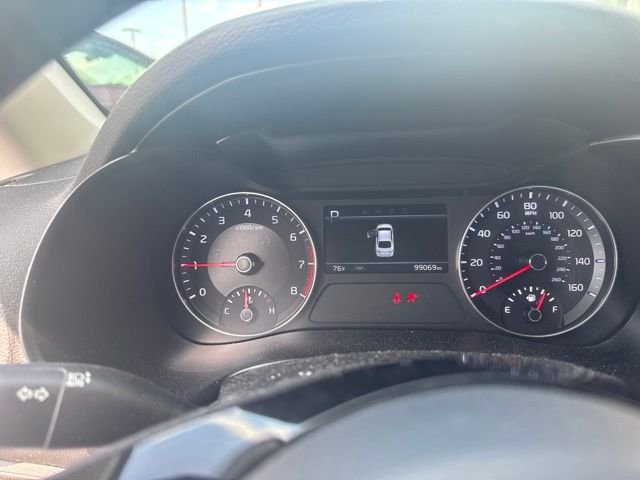 Used 2022 Blue Kia LXS image 8