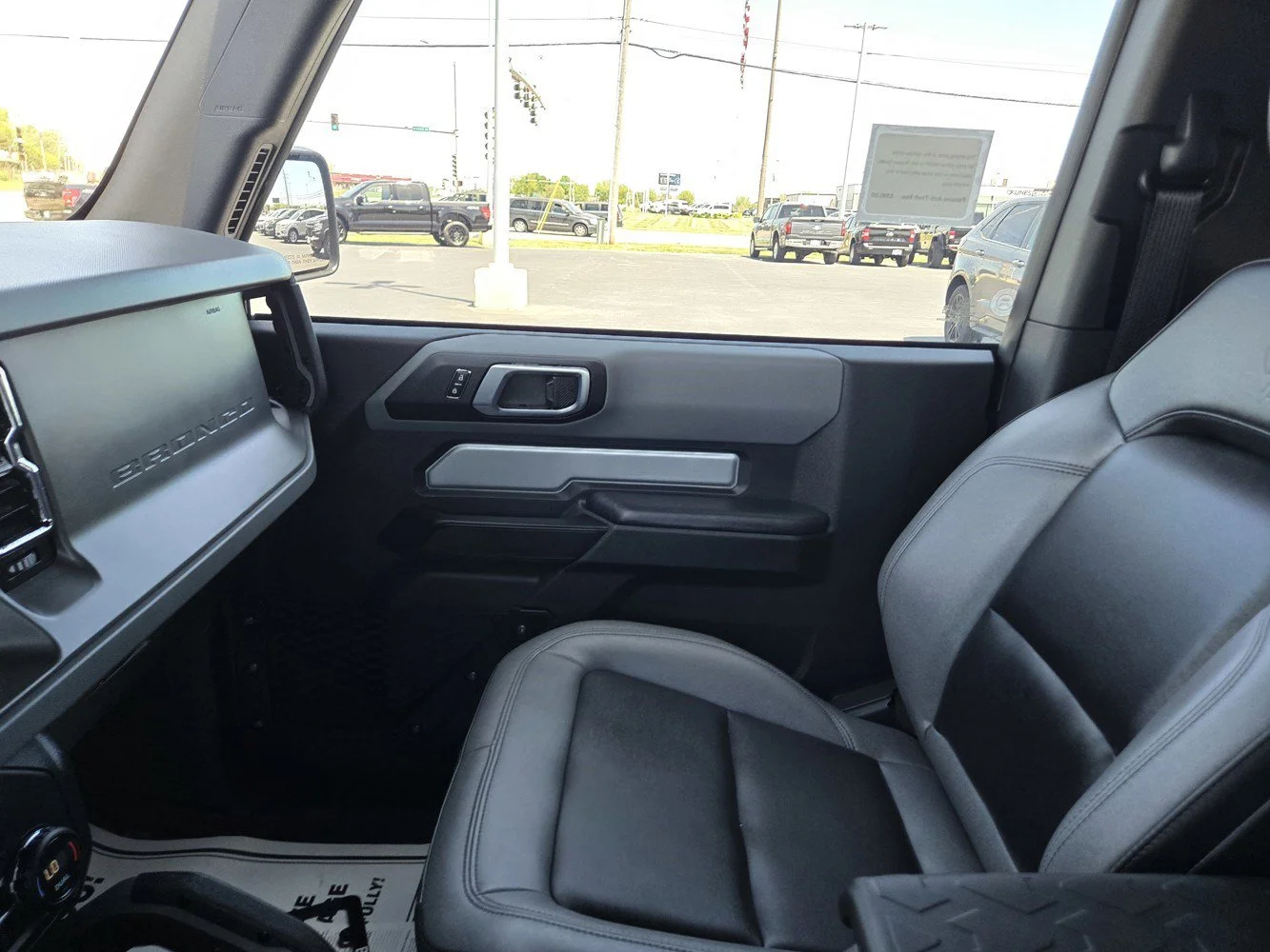 Used 2024  Ford Big Bend image 15