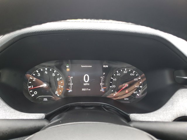 Used 2023 White Jeep Latitude image 24