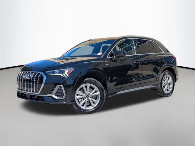2025 Audi Q3 S line Premium