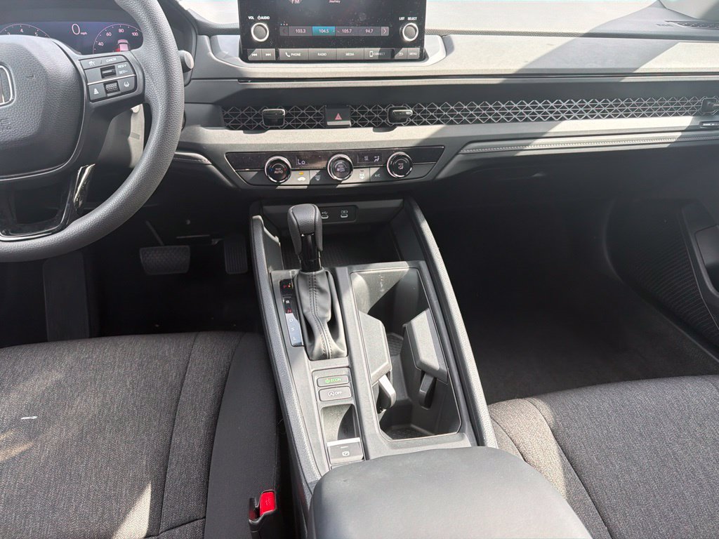 2024 Honda Accord LX - Photo 15