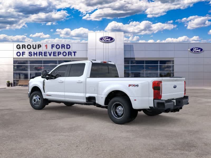 New 2026 Star White Metallic Tri-Coat Ford F-350® Lariat® image 4