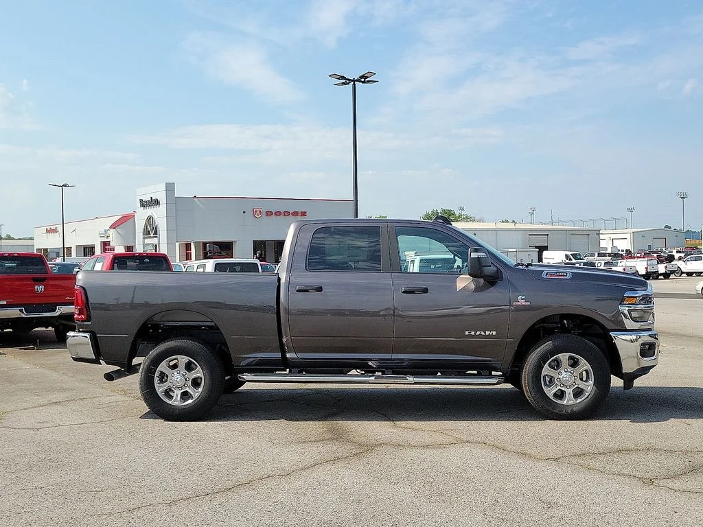2025 RAM 2500 Big Horn - Photo 6