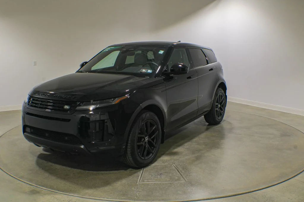 2026 Land Rover Range Rover Evoque S's photo