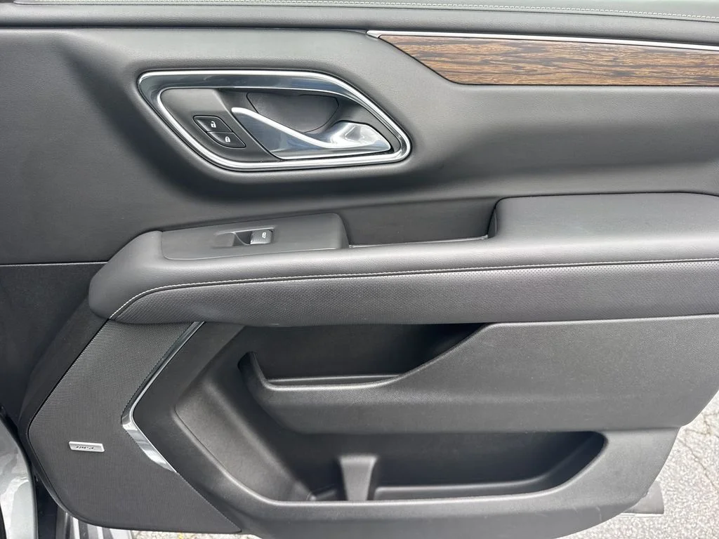 Used 2023 Gray Chevrolet Premier image 14