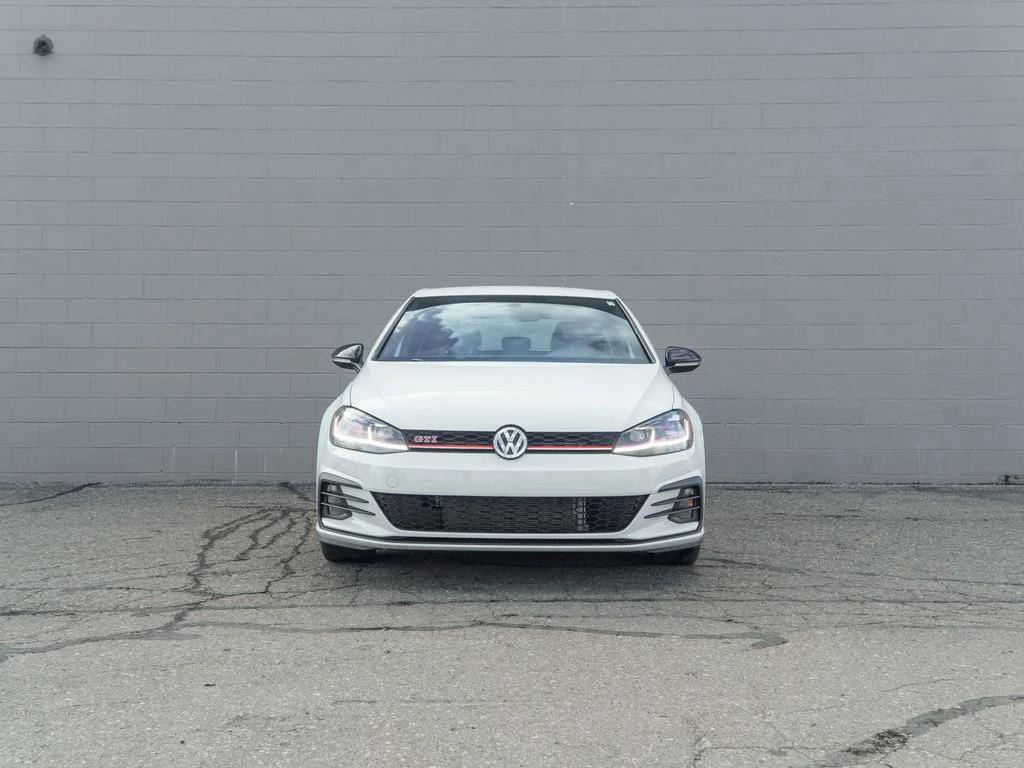 Used 2019 White Volkswagen 2.0T Rabbit Edition image 10