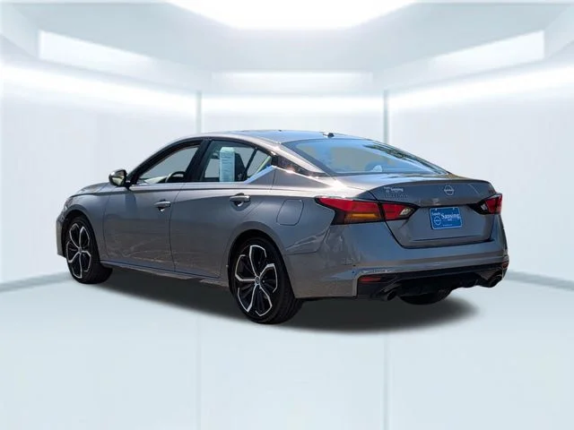 Used 2024 Gray Nissan 2.5 SR image 3
