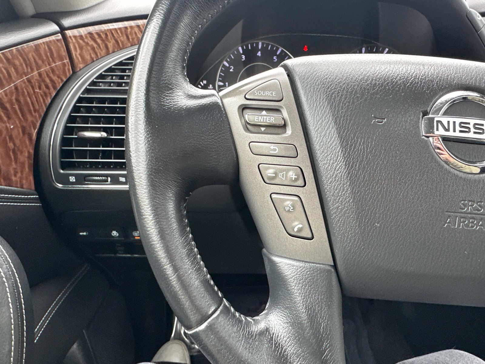 Used 2020 White Nissan Platinum image 56