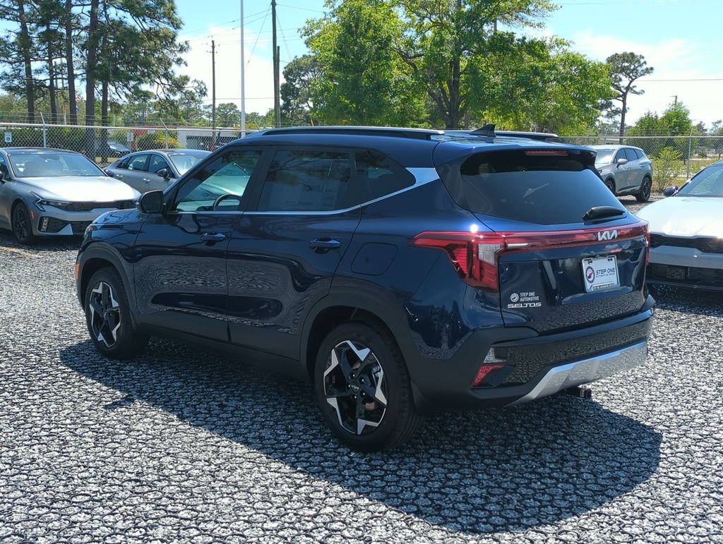 New 2026 Dark Ocean Blue Kia EX image 5