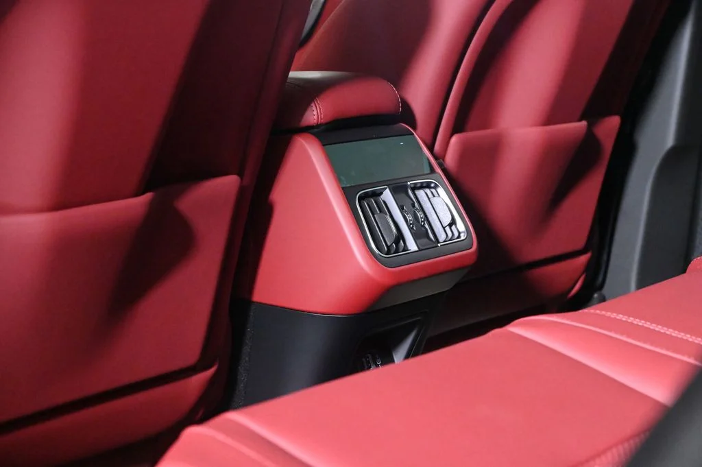New 2026 Nero Noctis Black Maserati Modena image 17