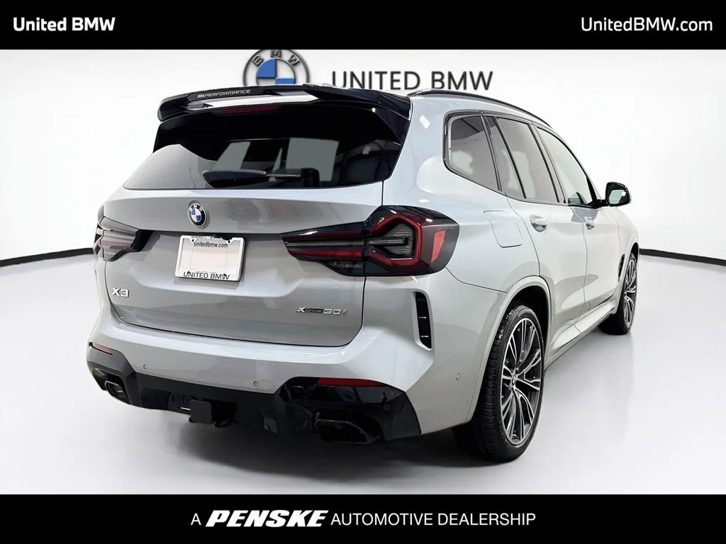Used 2023 Brooklyn Grey Metallic BMW xDrive30i image 5