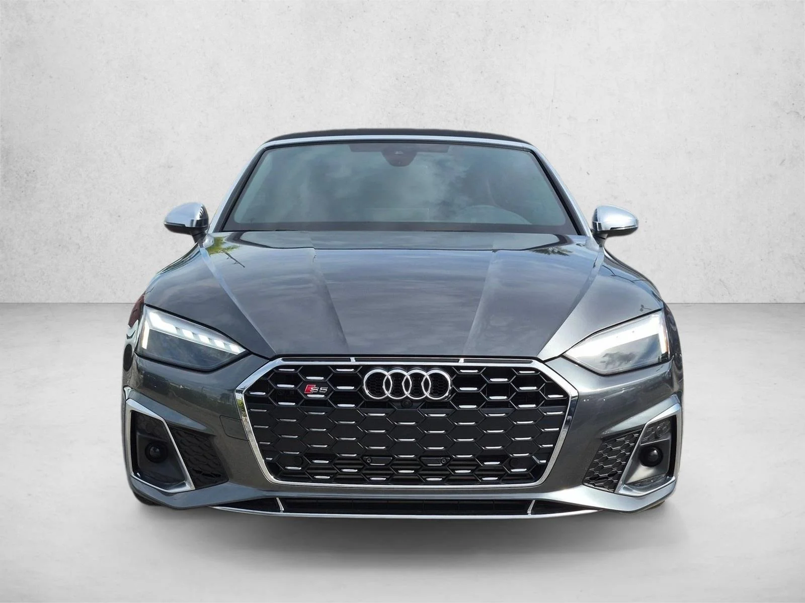 Used 2024 Grey Audi Premium Plus image 2
