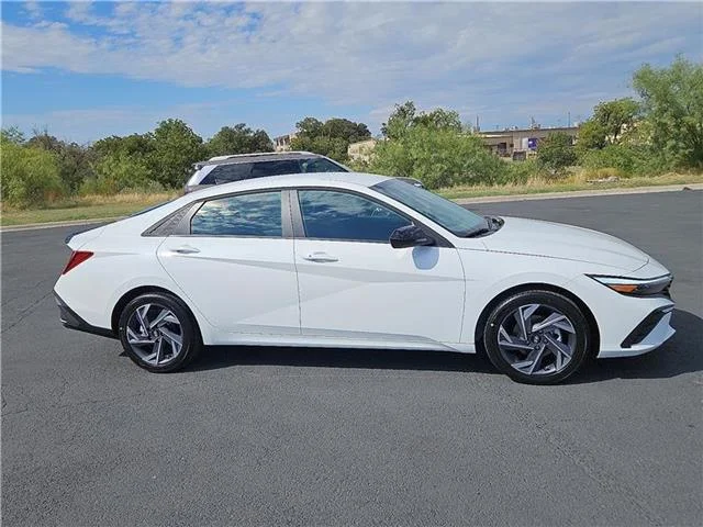 New 2025 Serenity White Hyundai SEL Sport image 6