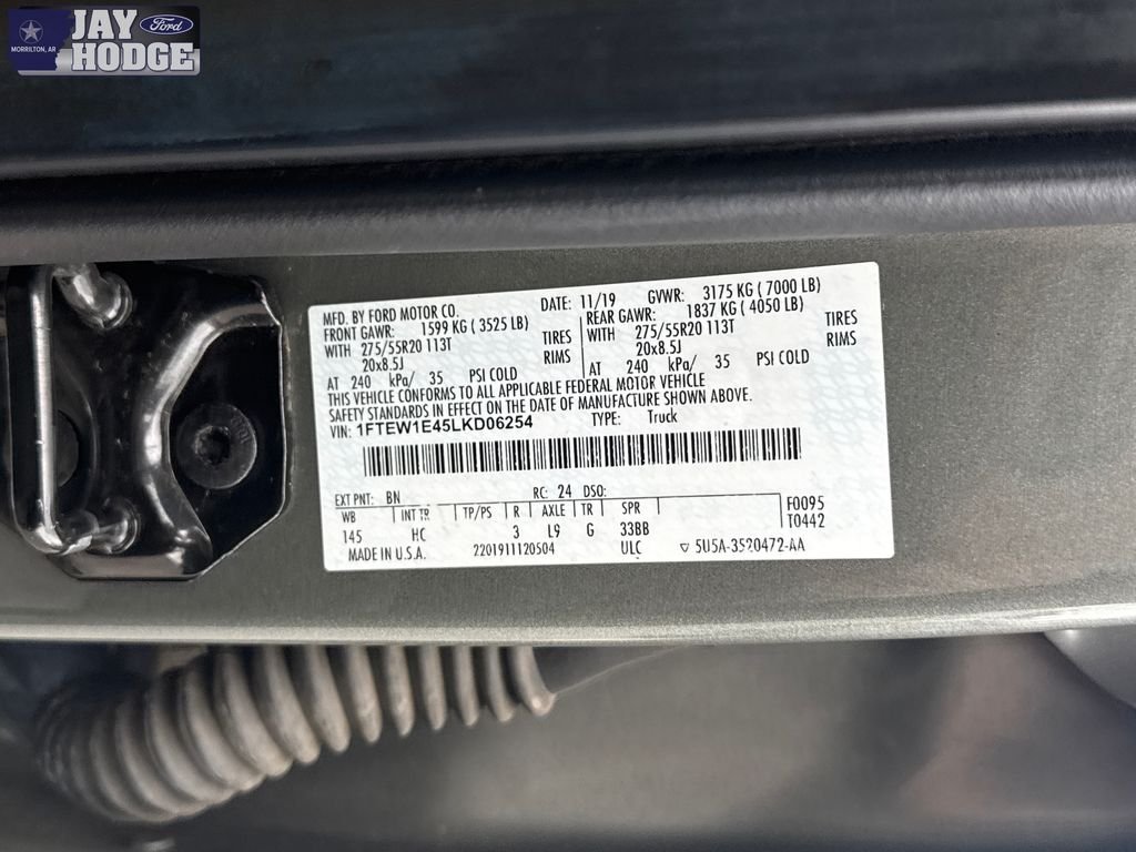 Used 2020 Green Ford Lariat image 34