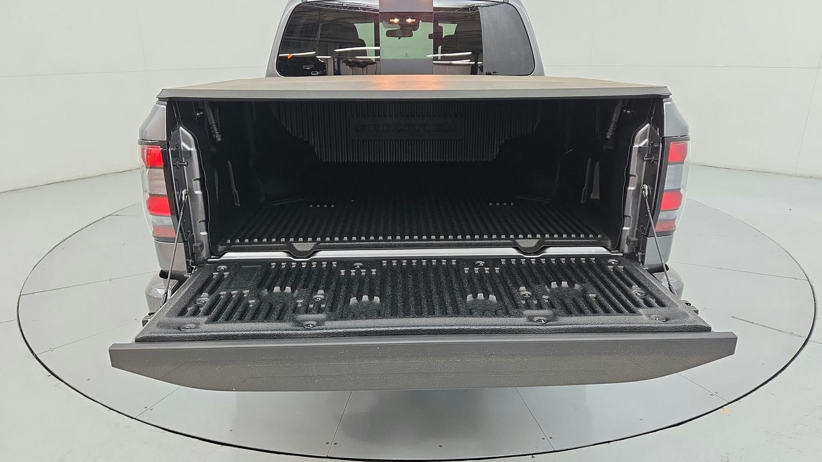 New 2026 Gun Metallic Nissan Crew Cab SV Long Bed image 26