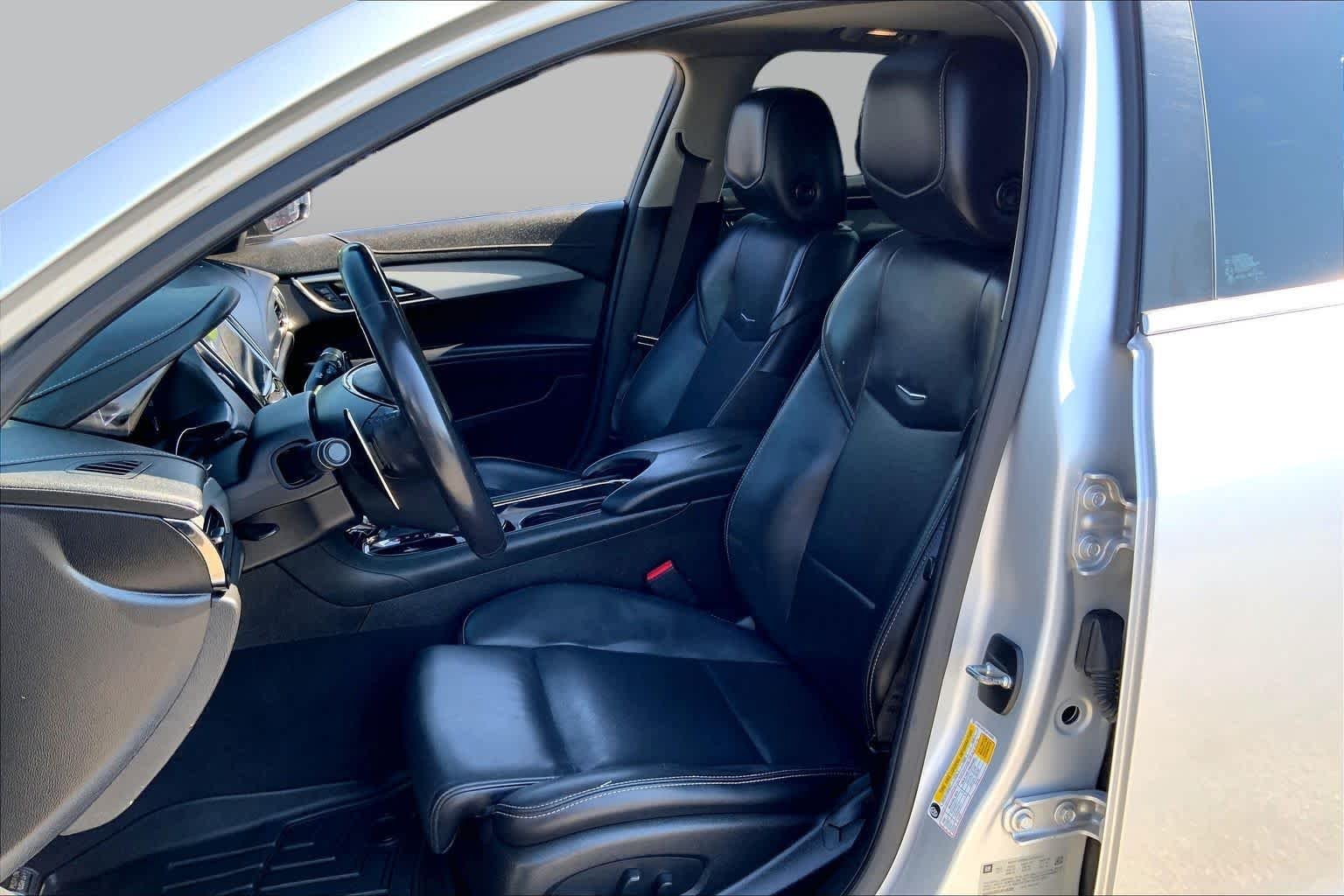 Used 2018 Radiant Silver Metallic Cadillac Premium Luxury RWD image 8