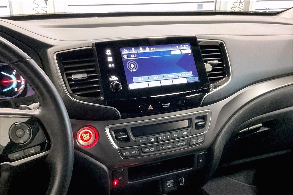 Certified Used 2022 Black Honda Special Edition image 19