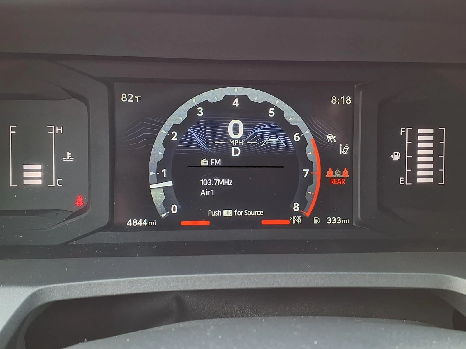 Used 2025  Toyota SR5 image 15