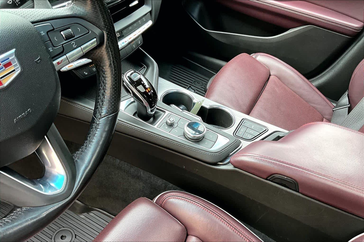 Used 2020 Summit White Cadillac V-Series image 17