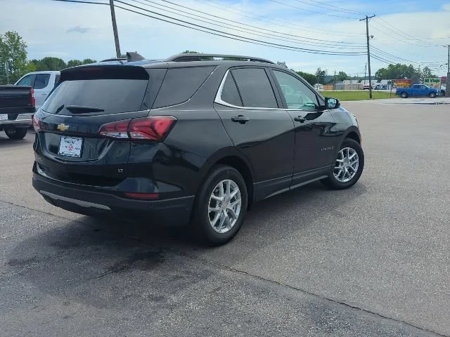 Used 2024 Mosaic Black Metallic Chevrolet LT image 30