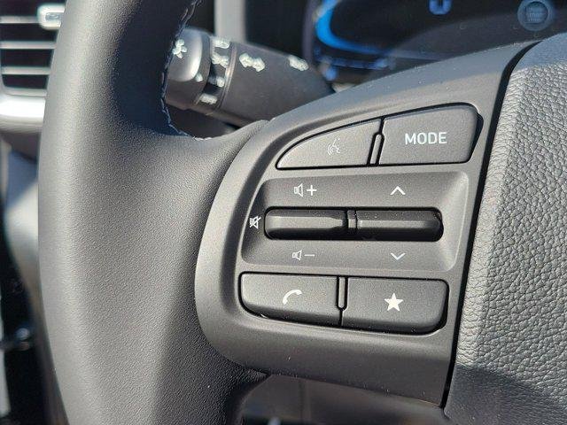 New 2026 Onyx Black Hyundai SEL image 5