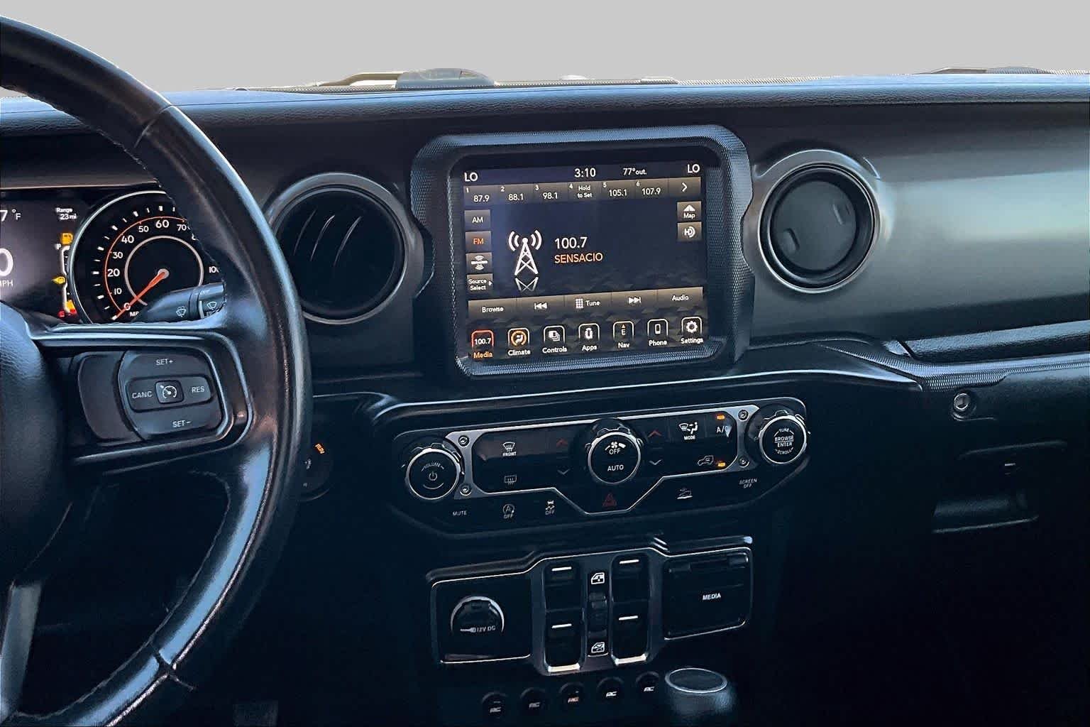 Pre-Owned 2021 Jeep Gladiator Willys