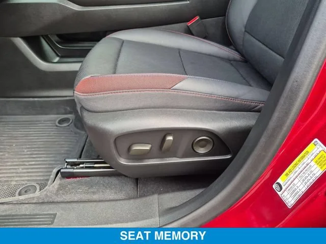 2025 Chevrolet Equinox RS - Photo 15