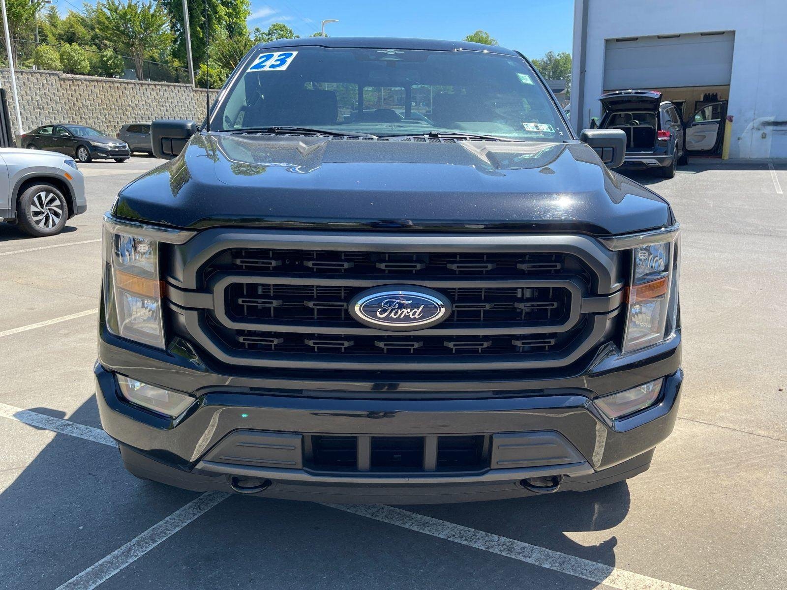 Used 2023 Agate Black Ford XLT image 8