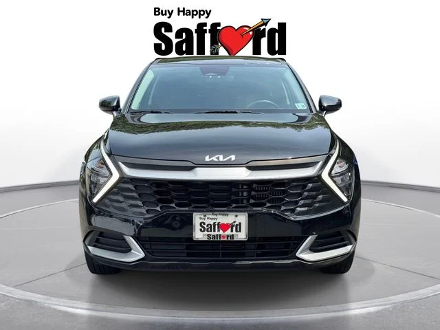 Used 2023 Black Kia LX image 8