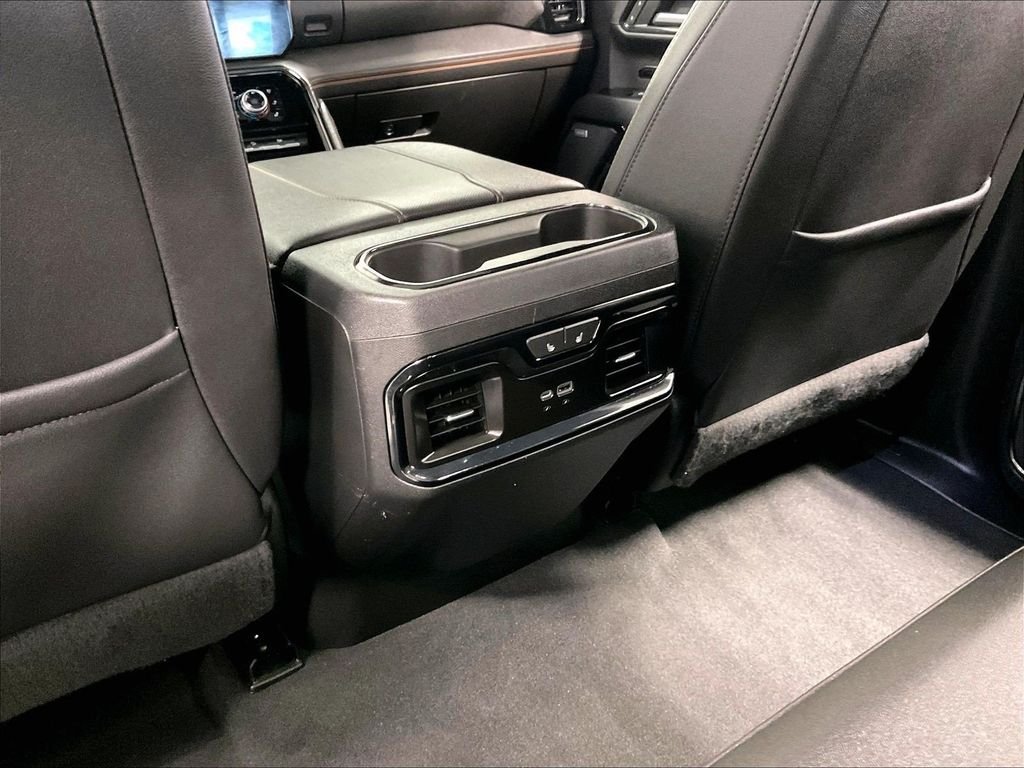 Used 2023 Black GMC AT4 image 28