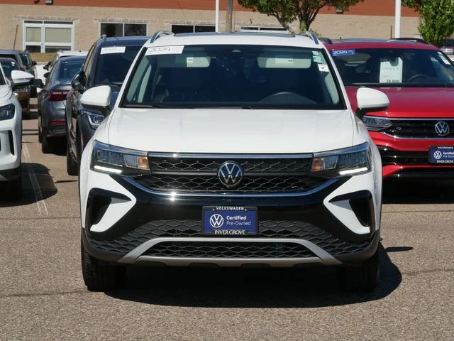 Certified 2024 Volkswagen Taos SE with VIN 3VVVX7B22RM114800 for sale in Inver Grove Heights, Minnesota