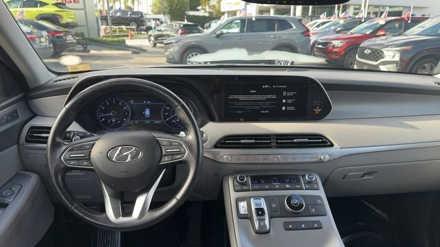 Used 2022 Silver Hyundai SEL image 13