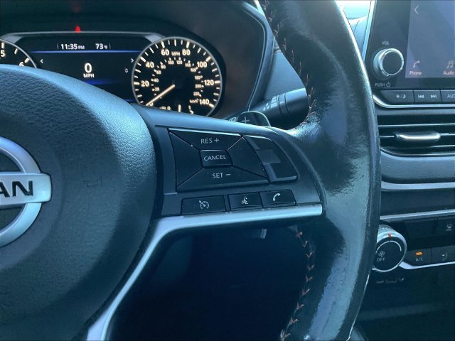 Used 2022 Blue Nissan 2.5 SR image 13