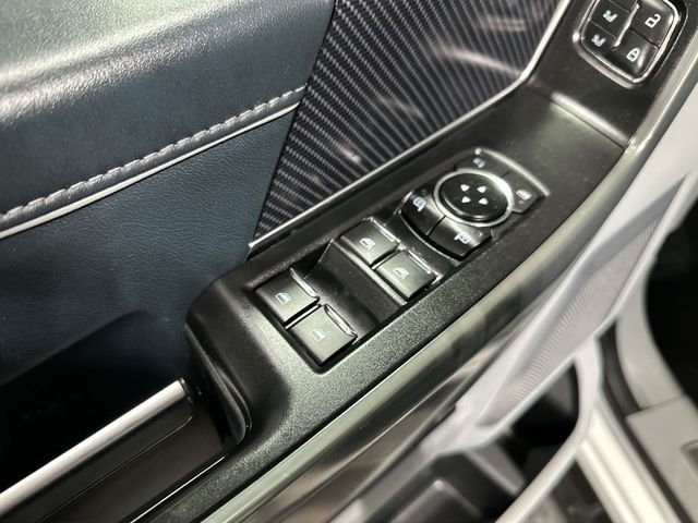 Used 2023 Star White Ford Limited image 19