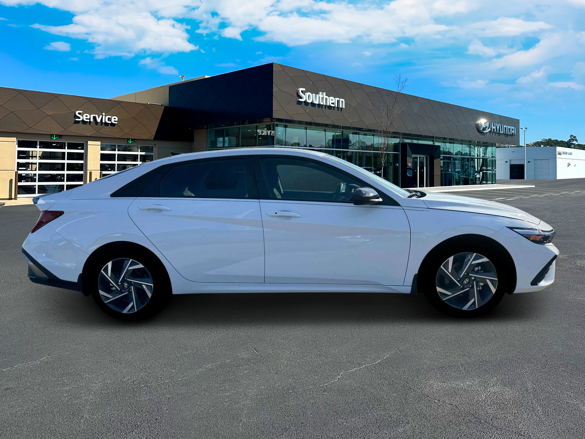 New 2025 White Hyundai SEL Sport image 9