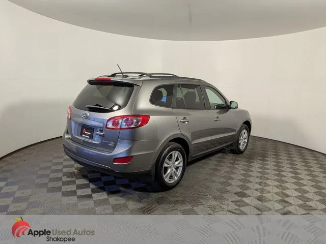 Used 2011 Gray Hyundai SE image 5