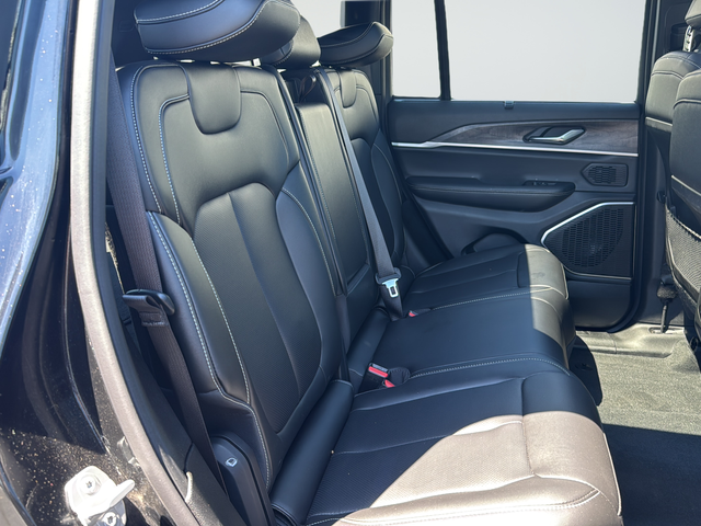 Used 2025 Black Jeep 4xe image 25