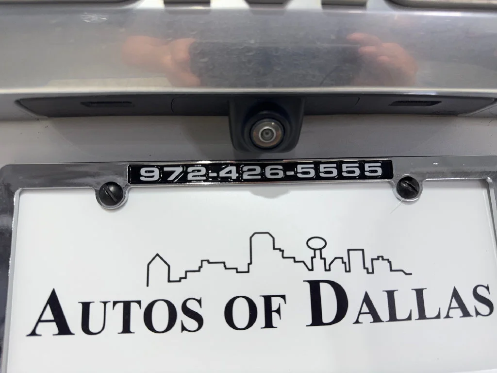 Used 2024 White GMC Denali image 27
