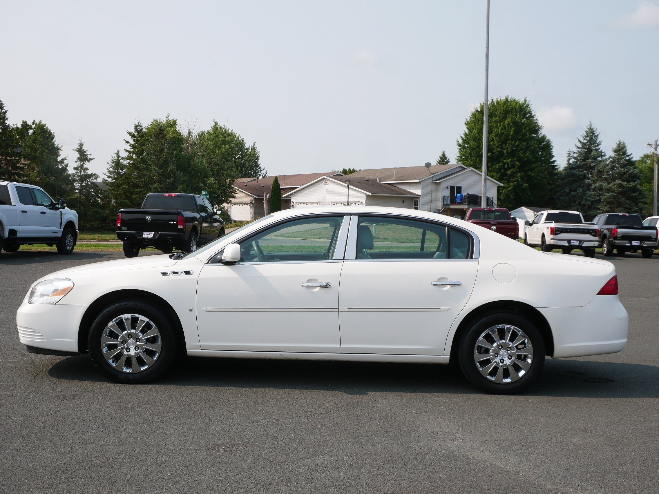 Used 2008 Buick Lucerne CXL with VIN 1G4HD57278U110166 for sale in Hastings, Minnesota