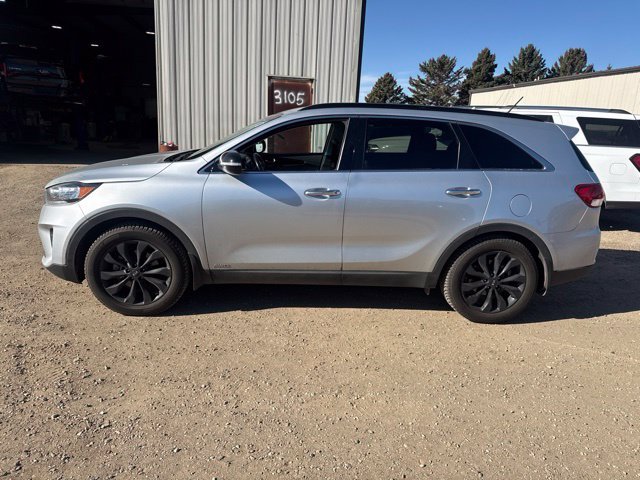 Used 2019 Silver Kia S image 7