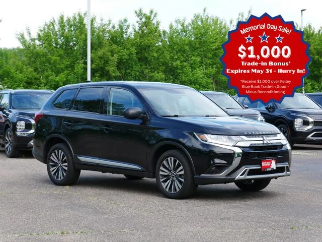 2020 Mitsubishi Outlander ES S-AWC's photo