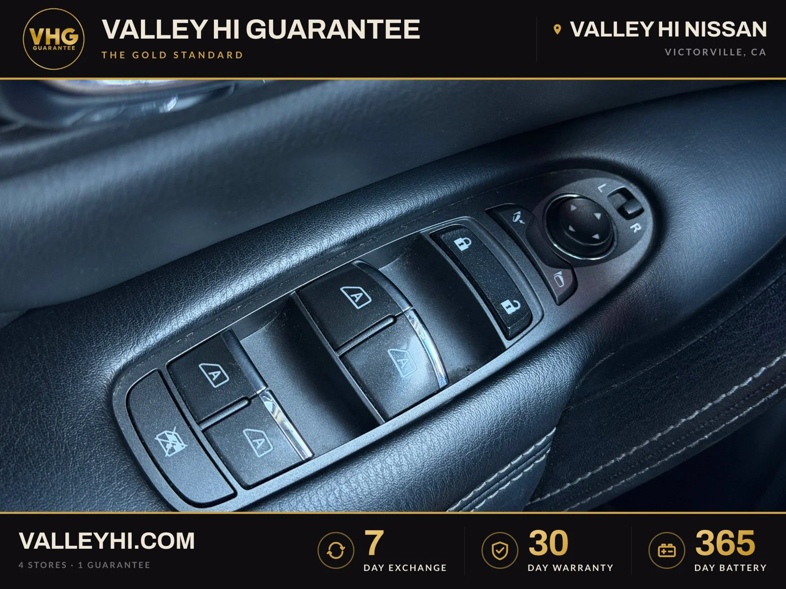 Used 2017 Gray INFINITI Base image 40