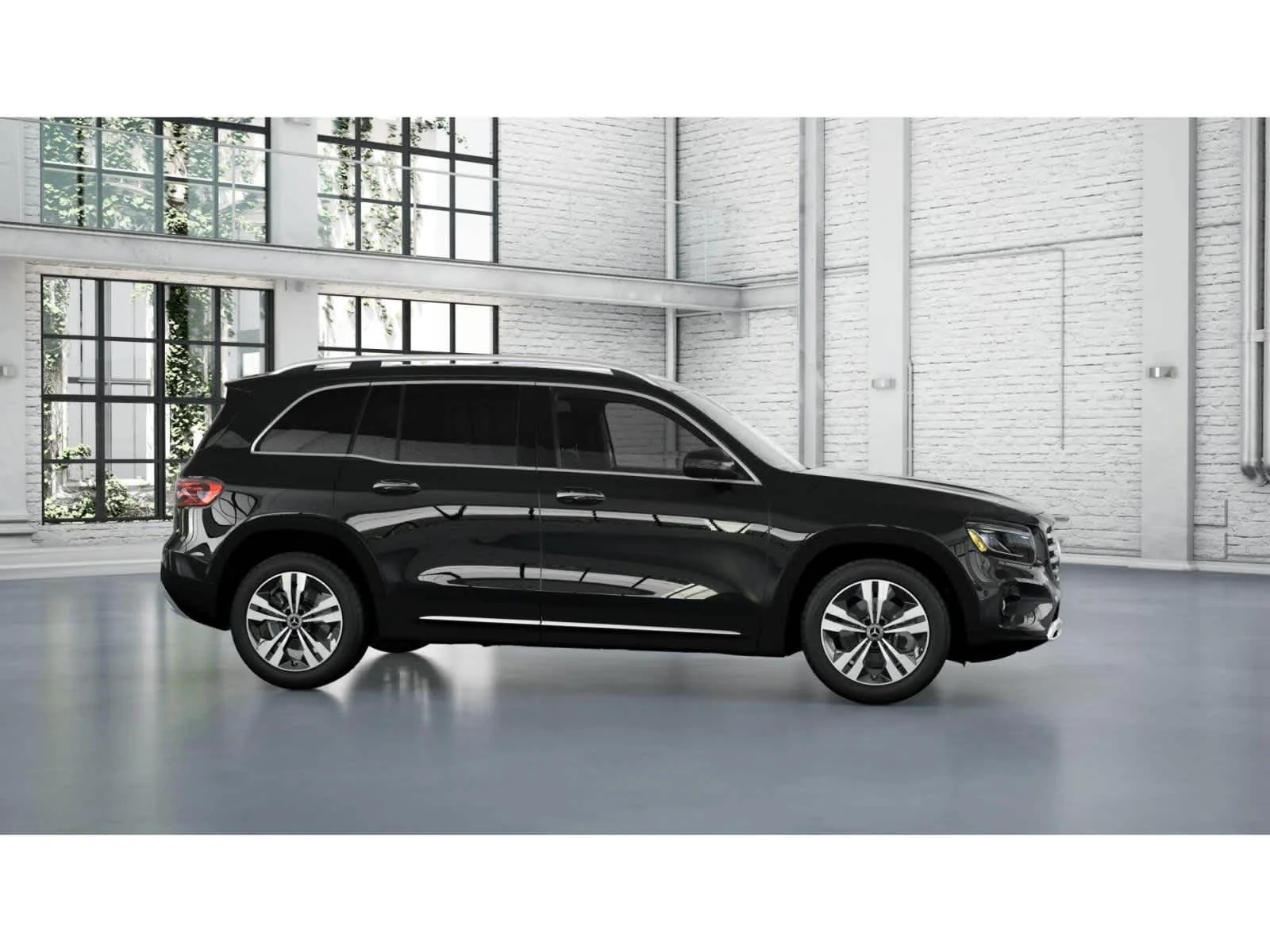 Used 2025 Night Black Mercedes-Benz GLB 250 image 14